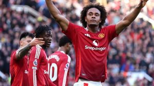 Manchester United Stages Comeback Draw With Everton