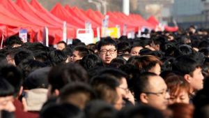 China Faces Serious Economic And Demographic Issues