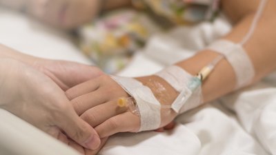 İleri Evre  Kanserler İçin Yeni Umut: Sıcak Kemoterapi Nedir?