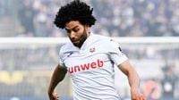 César Huerta y Anderlecht cayeron en la Final de Copa ante Brujas