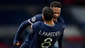 PSG Poised For Champions League Playoff Clash Against Brest