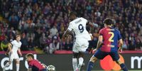 Barcellona-Inter diretta Champions League, segui la semifinale d'andata