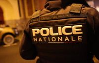 Quatre bus militaires entrent en collision dans les Yvelines