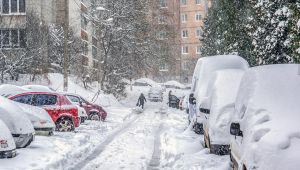 Severe Weather Hits Eastern Canada With Heavy Snowfall