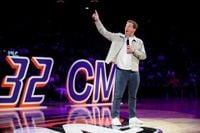 New Phoenix Suns GM Makes ‘Accountable’ Statement Ahead of Pivotal Offseason