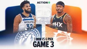 Crucial Showdown: Suns Host Timberwolves Amid Playoff Push