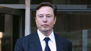 Elon Musk Broadens Lawsuit Against OpenAI Targeting Microsoft