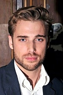 Dustin Milligan
