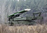 Mash: Жители Щелкова и Лосино-Петровского в Подмосковье рассказали о работе ПВО