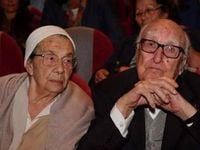 Rosetta Dello Siesto, morta la moglie di Andrea Camilleri. Per lo scrittore era «la spina dorsale della mia esistenza»