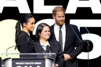 Prince Harry and Meghan Markle call on parents to challenge social media firms