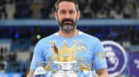 Carson leaves Man City after 6 years with more Prem medals than games played