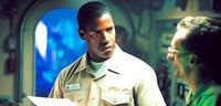 Heute im TV: Unglaublich spannender Denzel Washington-Thriller, der auf engstem Raum ins Schwitzen bringt