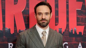 Charlie Cox Returns As Matt Murdock In Daredevil: Born Again