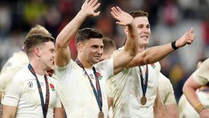 England Snatches Victory From France At Twickenham