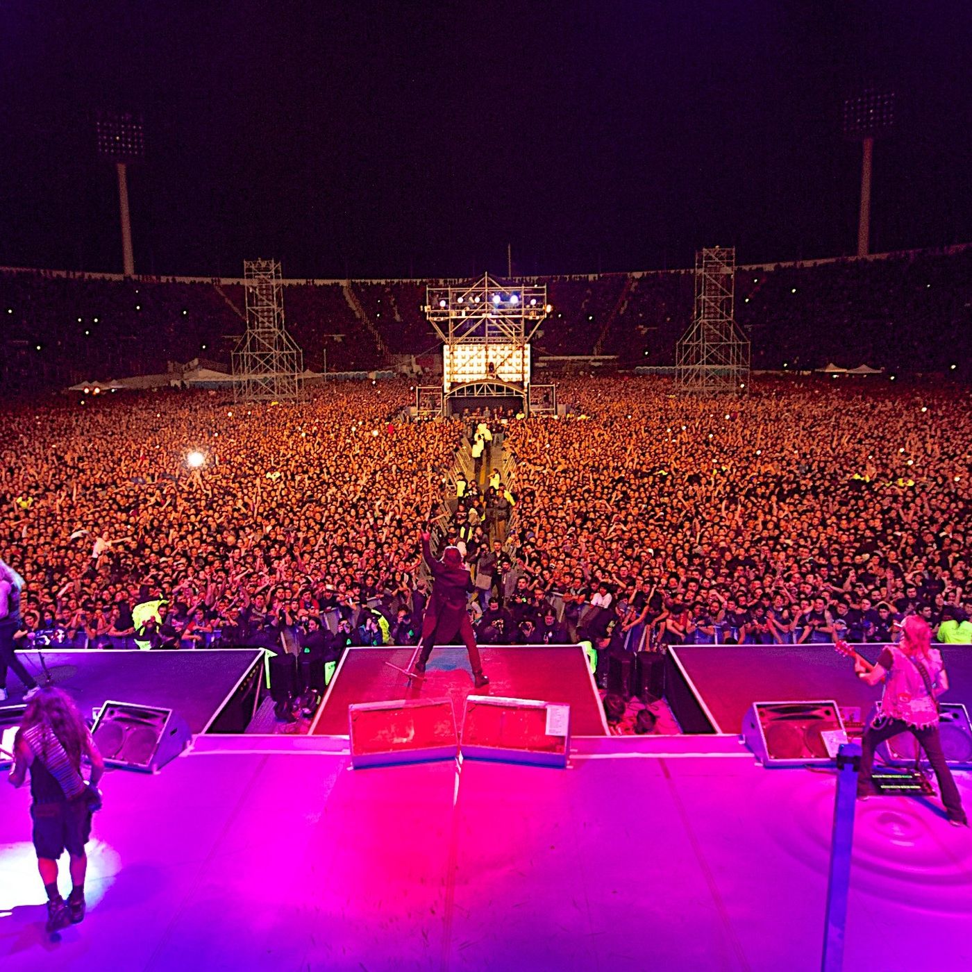 Salgınlarda Erken Önlemlerin ve Sosyal Mesafelendirme Önlemlerinin Amacı Nedir?