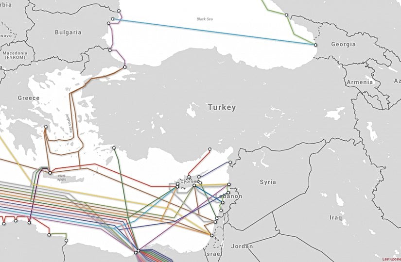 Türkiye'ye İnterneti Getiren Okyanus Altı Kabloları