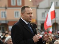 Apartamenty? Nawrocki: Pociągnę telewizję rządową do odpowiedzialności