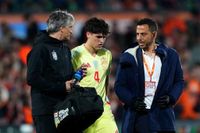 Pau Cubarsí lesionado con España: ¿qué le pasó?