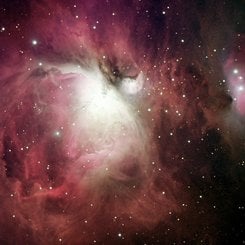 Hidrojen Işığında Orion Bulutsusu