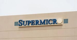 Super Micro Faces Investor Turmoil Amid Accounting Allegations