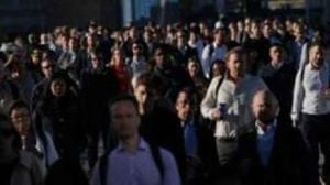 Government Warns English Councils Over Four Day Weeks