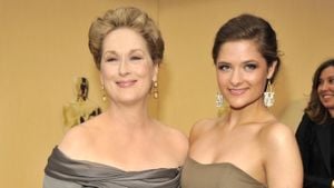 Louisa Jacobson Shines At HRC While Meryl Streep Faces Personal Changes