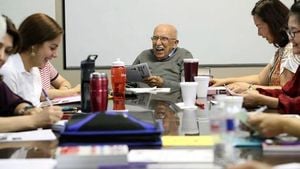 Chinese Tagalog Vietnamese Among Top US Languages