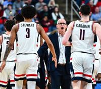 Men’s Basketball: UConn survives and advances to Sunday, defeating Oklahoma 67-59