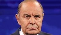 Ascolti tv dell’8 maggio, palinsesto stravolto per l’elezione del Papa