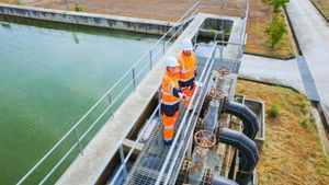 Thames Water Faces Buyout Offers Amid Financial Crisis