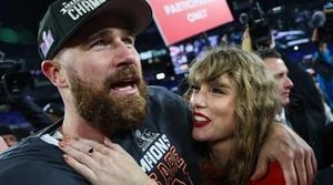 Taylor Swift And Travis Kelce Shine At Nashville Event