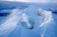 Eruption at Alaska's Mount Spurr is likely and scientists say preparations should begin