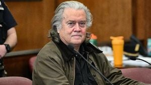 Steve Bannon Shapes Trump Strategy And Secures Mobster Release