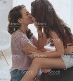 Evrim teorisi, heteroseksüellik dışındaki cinsel yönelimleri nasıl açıklıyor şu an?