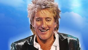 Rod Stewart Announces Glastonbury Comeback After 23 Years