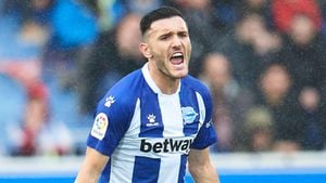 Lucas Pérez Leaves Deportivo La Coruña Amid Personal Struggles