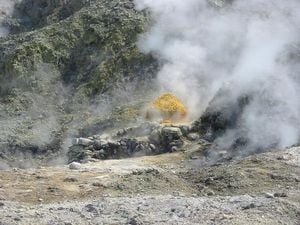 Pozzuoli Debates Geothermal Drilling Amid Safety Fears