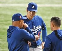 ドジャース・大谷翔平、日本限定スニーカーを履いて球場入り、野球にインスパイアされたデザイン、お値段は税込み4万9500円（中日スポーツ） - Yahoo!ニュース