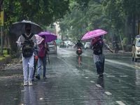 IMD predicts rain in Delhi today