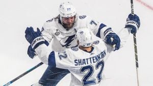 Tampa Bay Lightning Extend Winning Streak With 4-1 Win Over Oilers