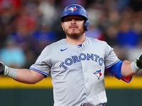 Report: Blue Jays agree to 5-year, $58M extension with Kirk