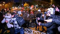 Honderden aanhoudingen na Turkse protesten, morgen stemming presidentskandidaat