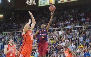 Valencia Basket Dominates Zaragoza With 115-71 Victory