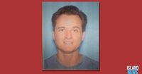 Maui doctor arrested for trying to kill his wife at Pali Lookout