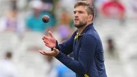 Why did Wiaan Mulder declare on 367, just 33 runs short of Brian Lara's Test record?