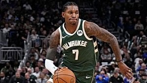 Injury Setbacks Sideline Bucks Stars Porter And Turner