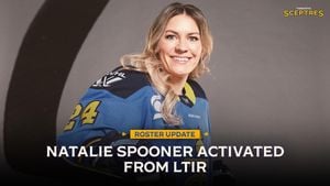 Natalie Spooner Returns, Sparks Sceptres To OT Win