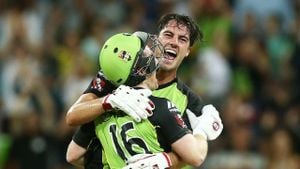 Sydney Thunder Overcome Melbourne Stars To Reach BBL Qualifier