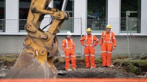 Canada's Job Market Faces Challenges Amid Trade Tensions